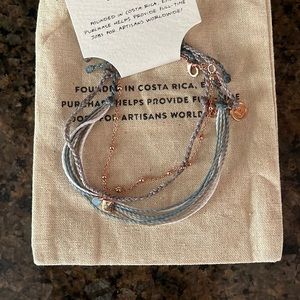 brand new pura vida bracelets!